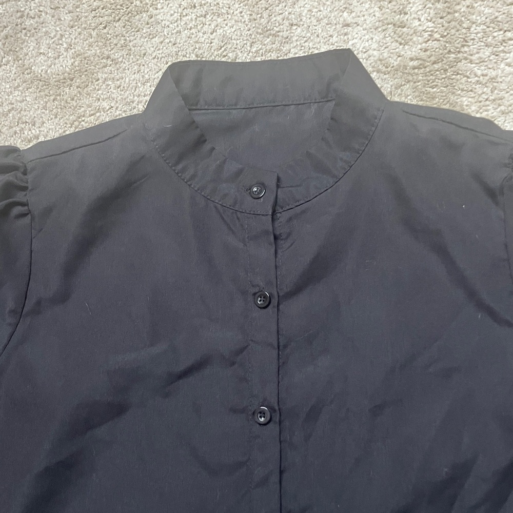 Black button up collarless shirt - Picture 2 of 4